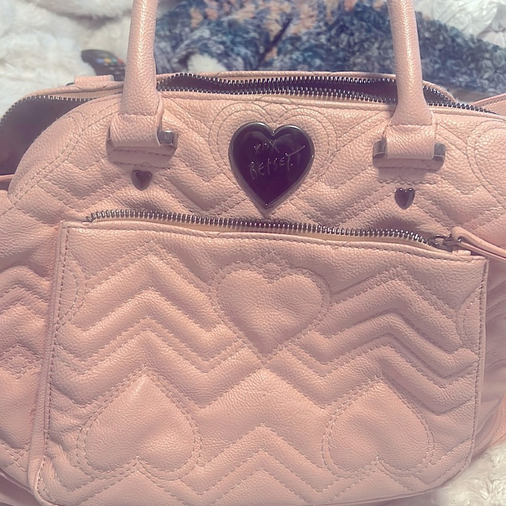 XOXO Betsy